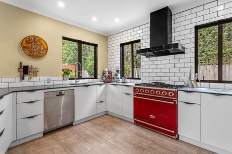 Photo of property in 177 Blighs Road, Strowan, Christchurch, 8052