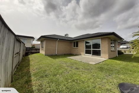 Photo of property in 19 Anna Lane, Glen Eden, Auckland, 0602