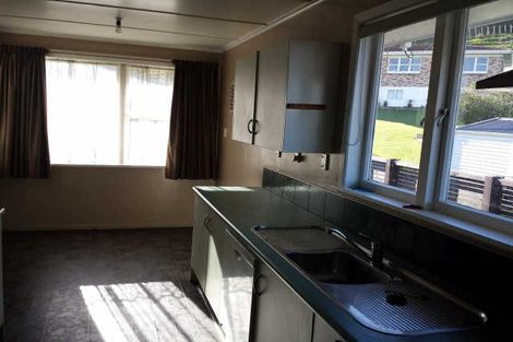 Photo of property in 3 Belair Avenue, Blagdon, New Plymouth, 4310