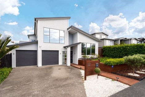 Photo of property in 62 Caldera Drive, Long Bay, Auckland, 0630