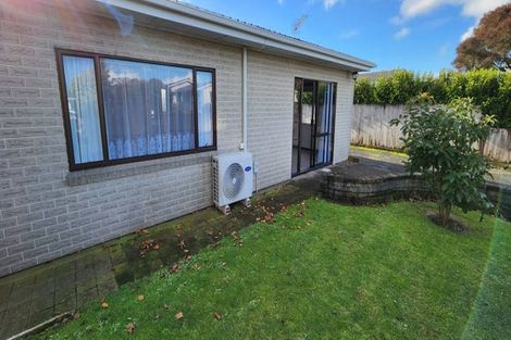 Photo of property in 5/1 Hawea Street, Merrilands, New Plymouth, 4312