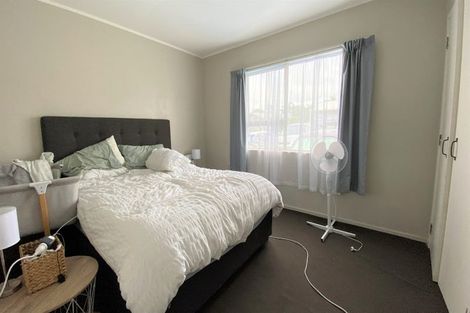 Photo of property in 19 Mona Vale, West Harbour, Auckland, 0618