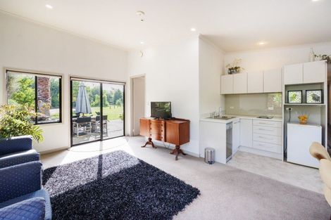 Photo of property in 291 Napier Road, Kelvin Grove, Palmerston North, 4470