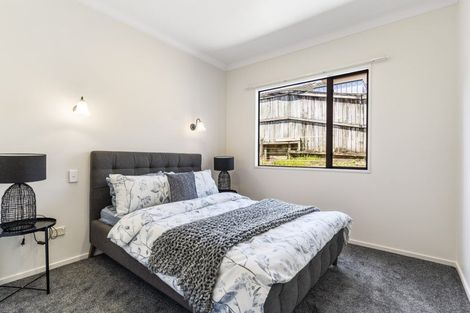 Photo of property in 56 Caribbean Drive, Unsworth Heights, Auckland, 0632