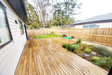 Photo of property in 18 Konoba Avenue, Kumeu, 0810