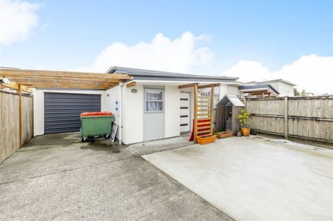 Photo of property in 6/33 Kenderdine Road, Papatoetoe, Auckland, 2025