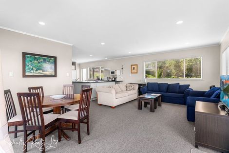 Photo of property in 1 Rigby Street, Whakapirau, 0583