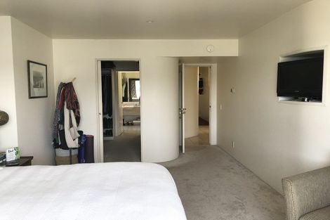 Photo of property in 4/154 Oriental Parade, Oriental Bay, Wellington, 6011