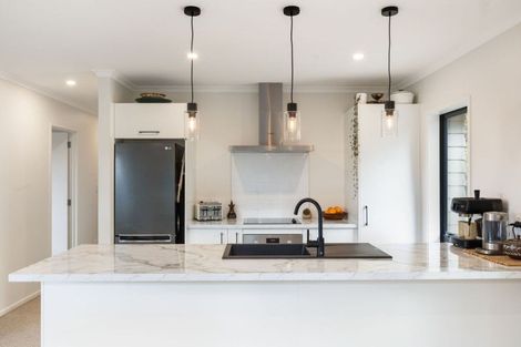 Photo of property in 14a Macmillan Street, Katikati, 3129