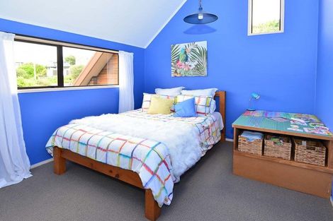 Photo of property in 77 Swann Beach Road, Stanmore Bay, Whangaparaoa, 0932