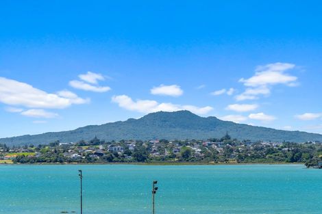 Photo of property in 3 Richmond Avenue, Northcote Point, Auckland, 0627