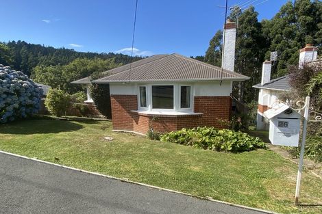 Photo of property in 26 Grandview Crescent, Opoho, Dunedin, 9010