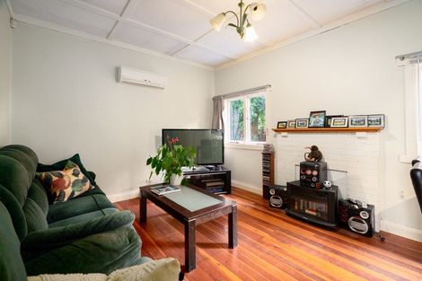 Photo of property in 1/21 Railway Street West, Papakura, 2110