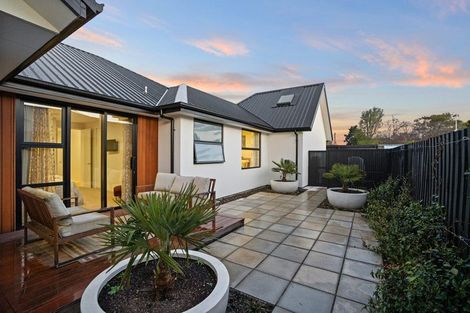 Photo of property in 34 Evelyn Crescent, Marshland, Christchurch, 8083