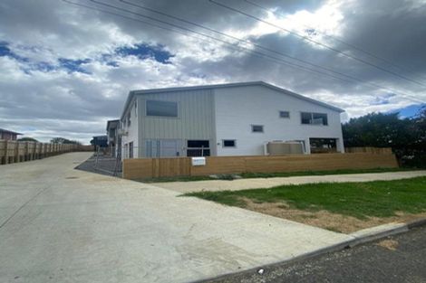 Photo of property in 10e Blossom Lane, Manurewa, Auckland, 2102