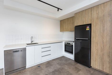 Photo of property in 4/69 Tiketike Way, Brooklyn, Wellington, 6021