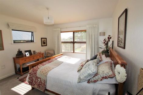 Photo of property in 8 Robertson Street, Glenholme, Rotorua, 3010