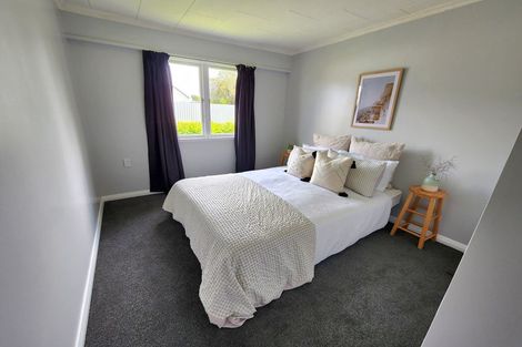 Photo of property in 14 Shanly Street, Waipawa, 4210