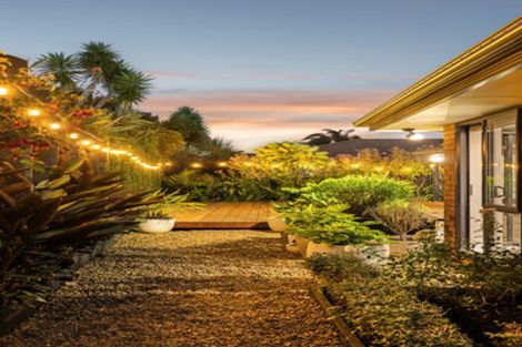 Photo of property in 82 Reynolds Road, Pukekohe, 2120