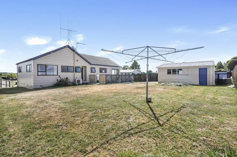 Photo of property in 40 Wairoa Place, Tokoroa, 3420