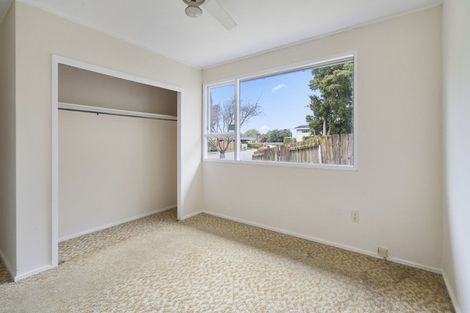 Photo of property in 9 Meads Place, Bulls, 4818