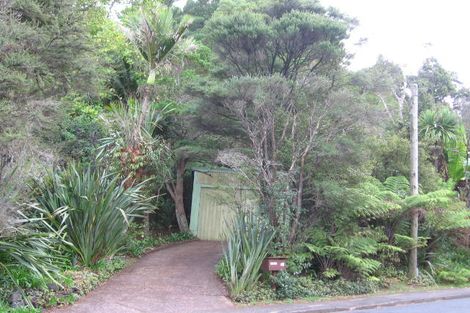 Photo of property in 40 Takahe Road, Titirangi, Auckland, 0604