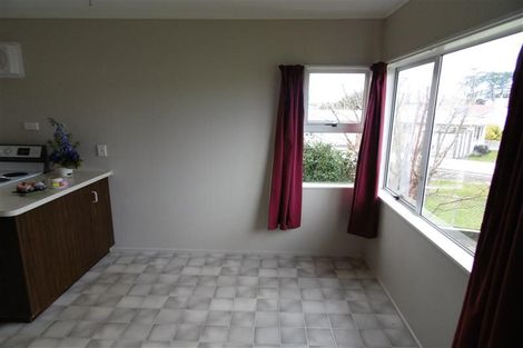 Photo of property in 25 Trafalgar Street, Westown, New Plymouth, 4310