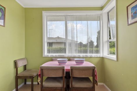 Photo of property in 49 Rutherford Street, Chedworth, Hamilton, 3210