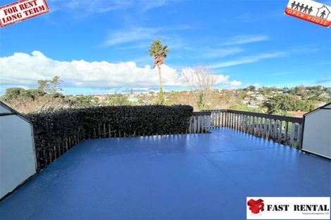 Photo of property in 2/186 Stapleford Crescent, Browns Bay, Auckland, 0630