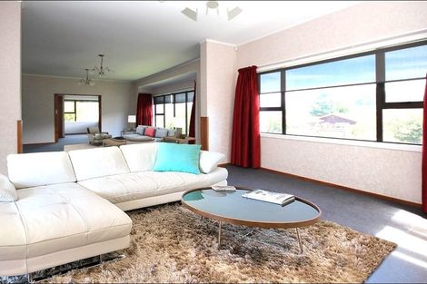 Photo of property in 42-44 David Crescent, Karori, Wellington, 6012