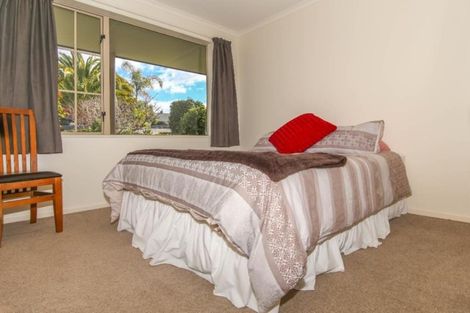 Photo of property in 10 Coutts Place, Mapua, 7005