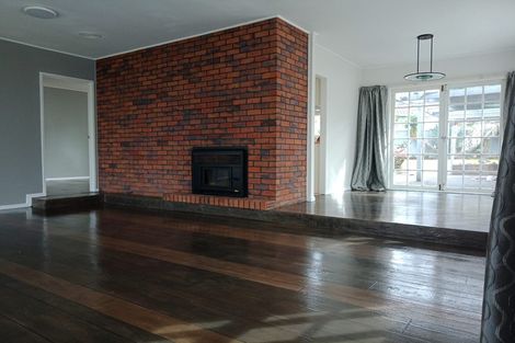 Photo of property in 18 Roysfield Lane, Sunnyhills, Auckland, 2010