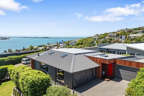 Photo of property in 63 Te Awakura Terrace, Mount Pleasant, Christchurch, 8081