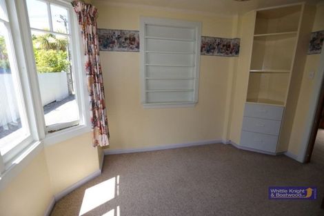 Photo of property in 221 Geraldine Street, Edgeware, Christchurch, 8013