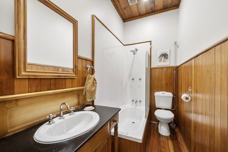 Photo of property in 13 Hinau Road, Hataitai, Wellington, 6021
