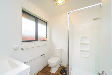 Photo of property in 55 Liberty Grove, Kelvin Grove, Palmerston North, 4414