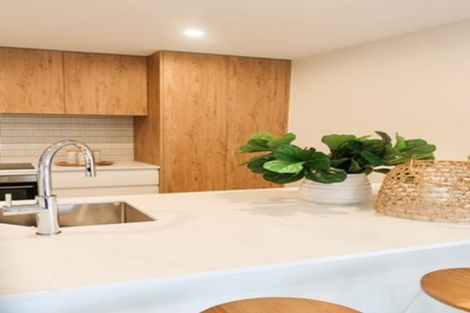 Photo of property in 17a Brightwater Terrace, Terrace End, Palmerston North, 4410