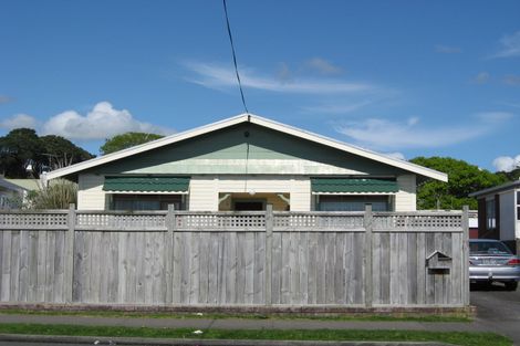 Photo of property in 86 Lemon Street, New Plymouth, 4310