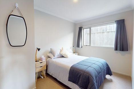 Photo of property in 2 Gennaker Lane, Whitby, Porirua, 5024