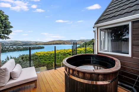 Photo of property in 15 Mercury Way, Whitby, Porirua, 5024