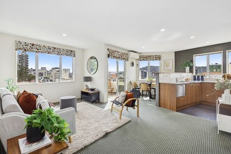 Photo of property in Winslow Apartments, 12/2 Ohiro Road, Aro Valley, Wellington, 6021