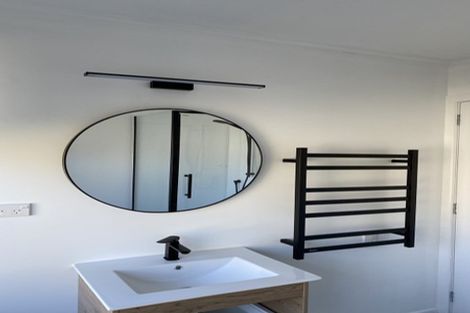 Photo of property in 35 Wesley Avenue, Frankleigh Park, New Plymouth, 4310