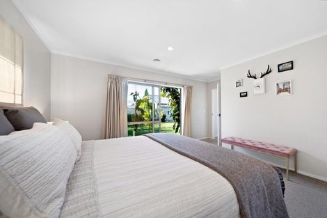 Photo of property in 7 Acheron Place, Lake Hayes, Queenstown, 9304