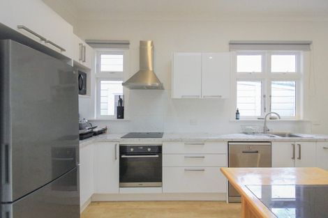 Photo of property in 35-37 Roy Street, Newtown, Wellington, 6021