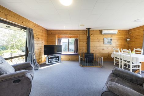 Photo of property in 10 Tiller Close, Kelvin Grove, Palmerston North, 4414