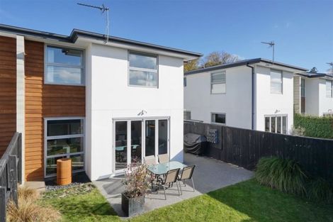 Photo of property in 4/20 Old Red Barn Road, Halswell, Christchurch, 8025