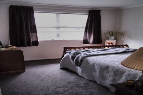 Photo of property in 24 Paradise Place, Milson, Palmerston North, 4414
