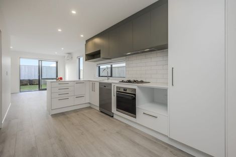 Photo of property in 64 Nganui Avenue, Takanini, Auckland, 2112