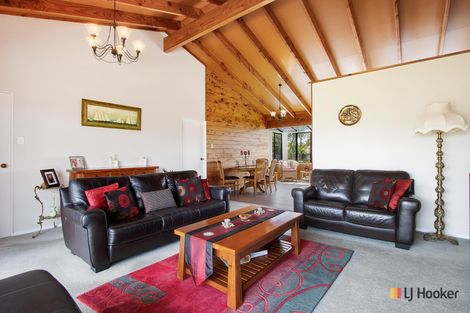 Photo of property in 10 Hereford Place, Waihi Beach, 3611