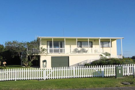 Photo of property in 364 Ocean Road, Ohope, 3121